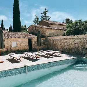 Gasthof Domaine De Carraire